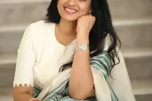 Actress Laya: సాఫ్ట్ ఇమేజ్ పక్కన పెట్టిన లయ.. సెకండ్ ఇన్నింగ్స్ పై ఇంట్రైస్టింగా కామెంట్స్.. Actress Laya: సాఫ్ట్ ఇమేజ్ పక్కన పెట్టిన లయ.. సెకండ్ ఇన్నింగ్స్ పై ఇంట్రైస్టింగా కామెంట్స్..