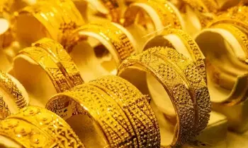 Gold Price : యుద్ధ భయంతో వణికిపోతున్న మార్కెట్లు.. సురక్షిత పెట్టుబడిగా మళ్లీ బంగారం