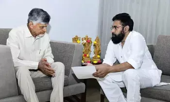 CM Chandrababu Issues Clear Directives: 2028 డిసెంబరు నాటికి అన్ని గ్రామాలకు రోడ్లు, తాగునీరు సౌకర్యం కల్పన: సీఎం చంద్రబాబు ఆదేశాలు