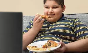 Childhood Obesity: బాలల్లో పెరుగుతున్న ఊబకాయం..