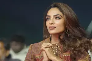 Allu Sirish and Virosh Receptions:  విరోష్, అల్లు శిరీష్ రిసెప్షన్లలో అక్కినేని కోడలు మిస్సింగ్!