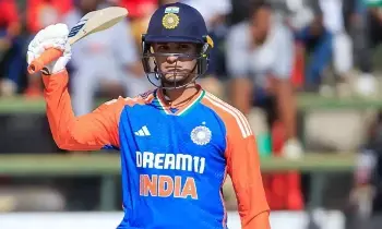 ICC T20 Batting Rankings: ఫామ్ లో లేకపోయినా..టాప్ లోనే అభిషేక్