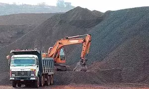 Comptroller and Auditor General (CAG): పర్యావరణ నిబంధనలు పట్టించుకోని గనుల తవ్వకాలు – జరిమానాలు వద్దన్న వాదనలు