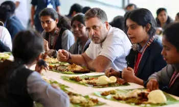 Rahul Gandhi: పురుషుల కంటే మహిళలే ఎక్కువ తెలివైనవారు – రాహుల్ గాంధీ ఆసక్తికర వ్యాఖ్య Rahul Gandhi: పురుషుల కంటే మహిళలే ఎక్కువ తెలివైనవారు – రాహుల్ గాంధీ ఆసక్తికర వ్యాఖ్య