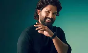 Allu Arjun: రియల్ హీరో అనిపించుకున్న బన్నీ.. దివ్యాంగురాలికి జీవితాంతం పెన్షన్..