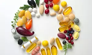 Taking Multivitamins: మల్టీవిటమిన్లు వాడుతున్నారా? అయితే ఈ విషయాలు తప్పక తెలుసుకోండి.. నిపుణుల హెచ్చరిక..