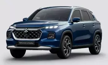 Hybrid SUVs : లీటరుకు 30 కి.మీ మైలేజీ.. మార్కెట్లోకి వస్తున్న అదిరిపోయే 4 హైబ్రిడ్ కార్లు ఇవే