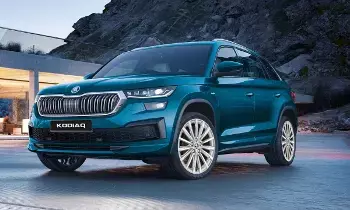 Skoda : స్కోడా కార్లపై డిస్కౌంట్ల సునామీ.. ఏకంగా రూ.5 లక్షల వరకు తగ్గింపు