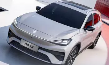 MG 4X Electric SUV : ఎంజీ 4ఎక్స్ అదిరిపోయే ఎంట్రీ.. జెడ్ఎస్ ఈవీ స్థానంలో కొత్త ఎలక్ట్రిక్ సునామీ