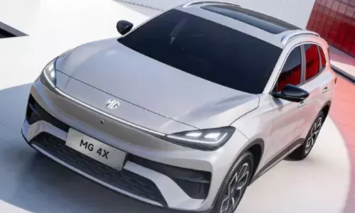 MG 4X Electric SUV : ఎంజీ 4ఎక్స్ అదిరిపోయే ఎంట్రీ.. జెడ్ఎస్ ఈవీ స్థానంలో కొత్త ఎలక్ట్రిక్ సునామీ