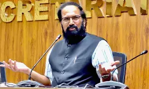 Minister Uttam Kumar Reddy: ఎల్‌పీజీ సిలిండర్ల సరఫరా సక్రమంగా కొనసాగుతోంది: మంత్రి ఉత్తమ్‌కుమార్‌ రెడ్డి