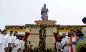 Potti Sriramulu: అమరావతిలో అమరజీవి పొట్టి శ్రీరాములు భారీ విగ్రహావిష్కరణ