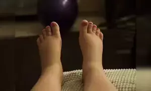 Edema During Pregnancy: ప్రెగ్నెన్సీ టైంలో కాళ్ల వాపు ఎందుకు వస్తదో తెలుసా.?