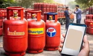 LPG eKYC : గ్యాస్ వినియోగదారులకు భారీ ఊరట..ఈ-కేవైసీ పై కేంద్రం కీలక ప్రకటన