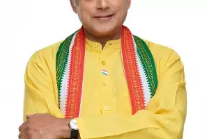 Shashi Tharoor: కేరళ ఎన్నికల్లో పోటీ చేయను – ప్రచారంపై దృష్టి: ఎంపీ శశిథరూర్‌