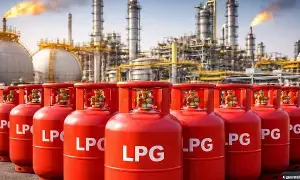 LPG Crisis : గ్యాస్ టెన్షన్ వద్దు.. ఎల్పీజీ ఉత్పత్తి 40% పెంపు.. కేంద్రం అదిరిపోయే గుడ్ న్యూస్ LPG Crisis : గ్యాస్ టెన్షన్ వద్దు.. ఎల్పీజీ ఉత్పత్తి 40% పెంపు.. కేంద్రం అదిరిపోయే గుడ్ న్యూస్