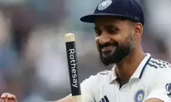 Kolkata Knight Riders: కేకేఆర్ జట్టులోకి కొత్త పేసర్.. ఆకాశ్ దీప్ స్థానంలో విదర్భ బౌలర్ ఎంట్రీ!