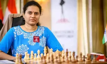 Shock in Chess World:  చెస్ ప్రపంచంలో సంచలనం.. క్యాండిడేట్స్ టోర్నీ నుంచి కోనేరు హంపి అవుట్.!
