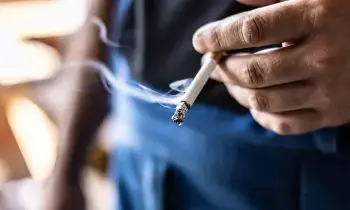 Child’s Diabetes Risk: తండ్రి తాగే సిగరెట్.. బిడ్డకు మధుమేహం.. అధ్యయనంలో షాకింగ్ నిజాలు..