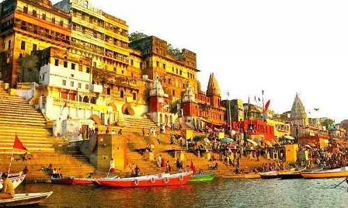 Kashi Vishwanath Temple: జీవితంలో ఒక్కసారైనా దర్శించాల్సిన పుణ్యక్షేత్రం కాశీ..ఎందుకంటే.? Kashi Vishwanath Temple: జీవితంలో ఒక్కసారైనా దర్శించాల్సిన పుణ్యక్షేత్రం కాశీ..ఎందుకంటే.?