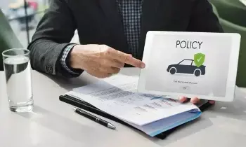 Car Insurance :  కారు ఇన్సూరెన్స్ తీసుకుంటున్నారా? లాంగ్ టర్మ్ పాలసీతో ఏటా రిన్యూవల్ కష్టాలకు చెక్