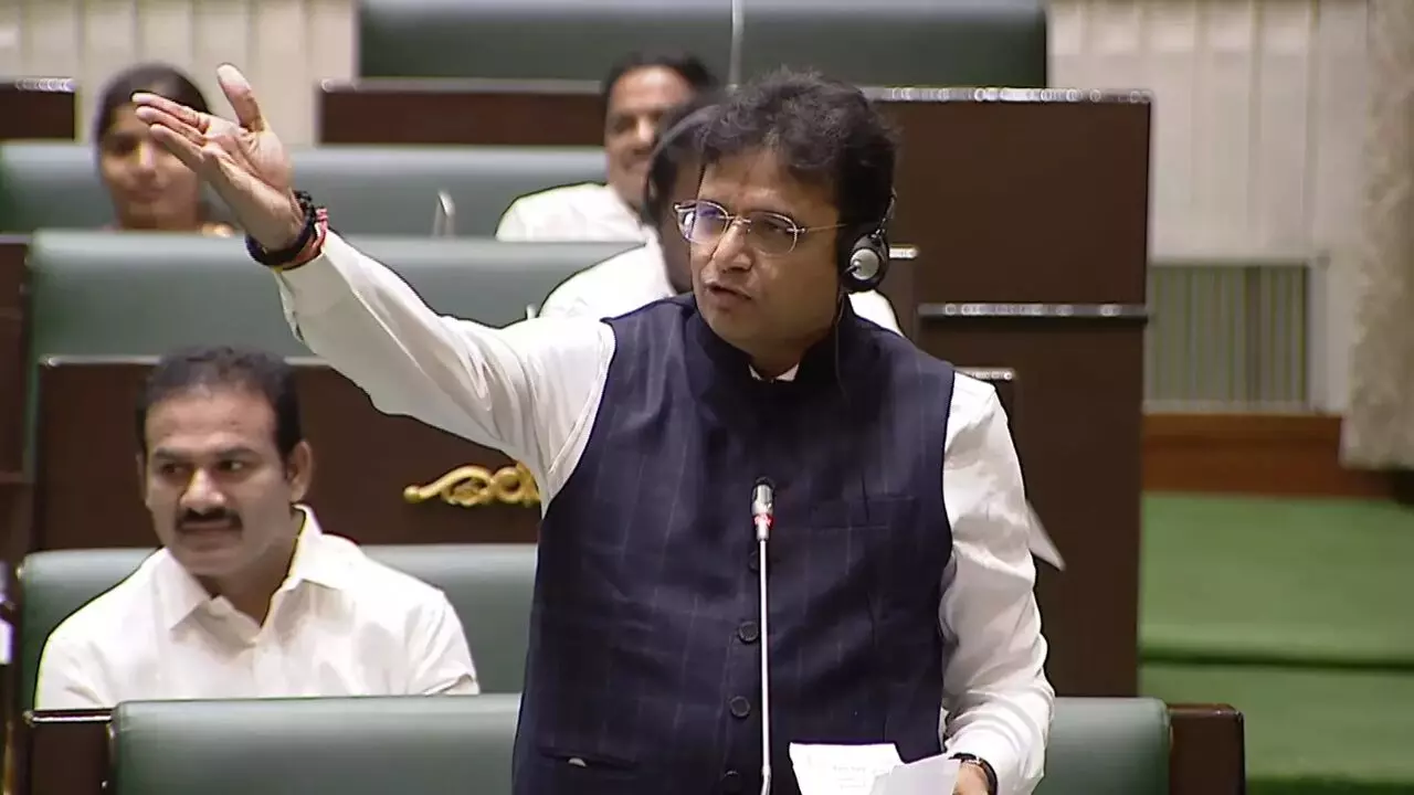 D. Sridhar Babu: విశ్వనగరం హైదరాబాద్ను అద్భుత నగరంగా తీర్చిదిద్దుతాం: మంత్రి శ్రీధర్ బాబు D. Sridhar Babu: విశ్వనగరం హైదరాబాద్ను అద్భుత నగరంగా తీర్చిదిద్దుతాం: మంత్రి శ్రీధర్ బాబు