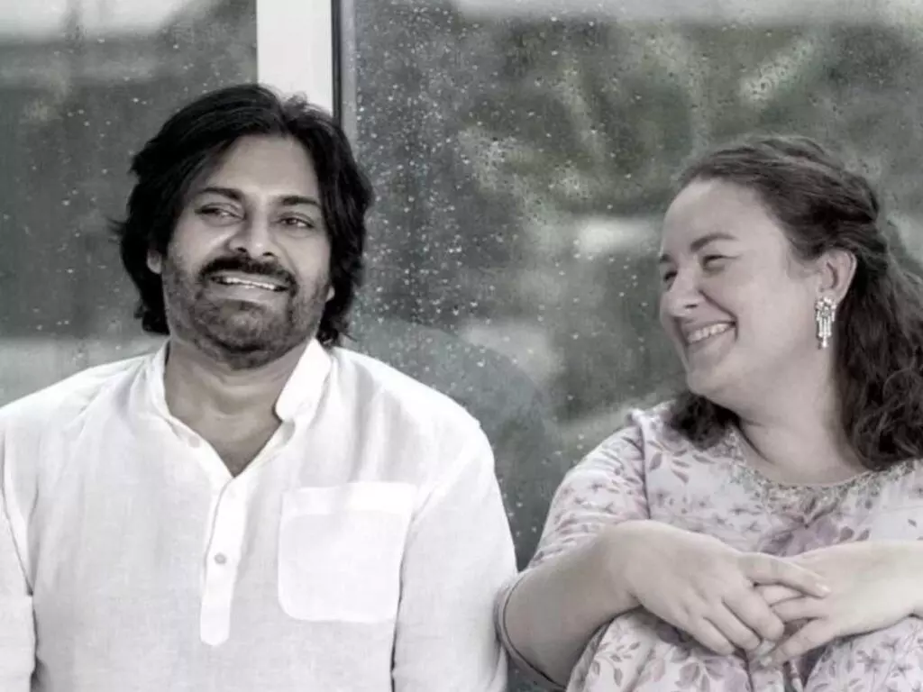 Anna Konidela Joins Instagram: ఇన్స్టాగ్రామ్ లోకి అన్నా కొణిదెల: భార్యకు సాదర స్వాగతం పలికిన పవన్ కళ్యాణ్! Anna Konidela Joins Instagram: ఇన్స్టాగ్రామ్ లోకి అన్నా కొణిదెల: భార్యకు సాదర స్వాగతం పలికిన పవన్ కళ్యాణ్!