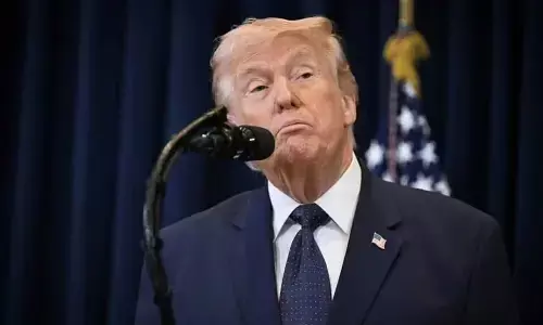 Donald Trump Immigration Policies: అమెరికా పట్టణాల్లో జనాభా వృద్ధి రేటు పడిపోయింది: ట్రంప్ వలస విధానాలే కారణమా? Donald Trump Immigration Policies: అమెరికా పట్టణాల్లో జనాభా వృద్ధి రేటు పడిపోయింది: ట్రంప్ వలస విధానాలే కారణమా?