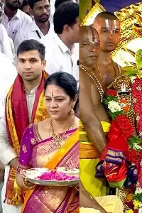 Sita Rama Kalyanam: భద్రాచలంలో వైభవంగా శ్రీ సీతారాముల కల్యాణోత్సవం Sita Rama Kalyanam: భద్రాచలంలో వైభవంగా శ్రీ సీతారాముల కల్యాణోత్సవం