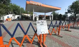 Government of India Clarifies: లాక్‌డౌన్ వదంతులు పూర్తిగా అవాస్తవం: కేంద్రం స్పష్టీకరణ