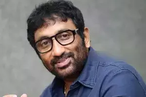 Sreenu Vaitla: ల్యాండ్ స్కాం.. డైరెక్టర్ శ్రీనువైట్లకు రూ. కోటి టోకరా Sreenu Vaitla: ల్యాండ్ స్కాం.. డైరెక్టర్ శ్రీనువైట్లకు రూ. కోటి టోకరా