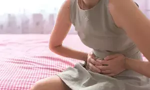 Struggling with Menstrual Pain: నెలసరి నొప్పులతో సతమతమవుతున్నారా? ఈ ఫైబర్ ఫుడ్స్ తీసుకుంటే పీరియడ్స్ కష్టాలకు చెక్.. Struggling with Menstrual Pain: నెలసరి నొప్పులతో సతమతమవుతున్నారా? ఈ ఫైబర్ ఫుడ్స్ తీసుకుంటే పీరియడ్స్ కష్టాలకు చెక్..