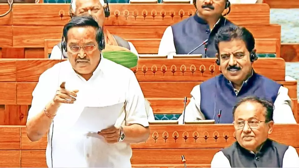 Kaleshwaram Project: కాళేశ్వరం ప్రాజెక్టు: ‘లక్ష కోట్లు నీళ్లలో కొట్టుకుపోయాయి’.. కేంద్ర జలశక్తి మంత్రి సీఆర్ పాటిల్ సంచలన వ్యాఖ్యలు Kaleshwaram Project: కాళేశ్వరం ప్రాజెక్టు: ‘లక్ష కోట్లు నీళ్లలో కొట్టుకుపోయాయి’.. కేంద్ర జలశక్తి మంత్రి సీఆర్ పాటిల్ సంచలన వ్యాఖ్యలు