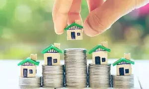 Home Loan : రిటైర్మెంట్ తర్వాత హోమ్ లోన్ కావాలా? 60 ఏళ్లు దాటినా లోన్ పొందే ఛాన్స్.. పెన్షనర్ల కోసం అదిరిపోయే టిప్స్