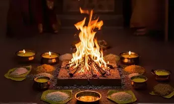 Homam at Home or Temple: హోమం..ఇంట్లో చేయాలా? దేవాలయంలోనా? ఏది శ్రేష్ఠం?