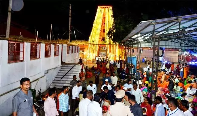 Hanuman Jayanti Celebrations: కొండగట్టులో చిన జయంతి వేడుకలు Hanuman Jayanti Celebrations: కొండగట్టులో చిన జయంతి వేడుకలు