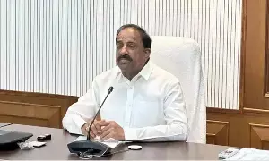 Tummala Nageswara Rao: తెలంగాణ వానాకాలం అవసరాలకు అనుగుణంగా యూరియా సకాలంలో సరఫరా చేయాలని కేంద్ర వ్యవసాయ మంత్రి శివరాజ్‌ సింగ్‌ చౌహాన్‌కు మంత్రి తుమ్మల నాగేశ్వరరావు వినతి