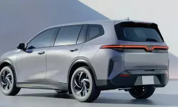 VinFast : భారత కార్ మార్కెట్‌లోకి విన్ ఫాస్ట్ సెన్సేషన్.. ఏప్రిల్ 15న ఫ్యామిలీ ప్యాక్ 7-సీటర్ ఎలక్ట్రిక్ కార్ లాంచ్