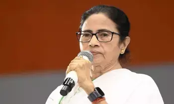 Mamata Banerjee: మల్దా హోస్టేజ్ ఘటనపై మమతా సంచలన వ్యాఖ్యలు: ‘పరిపాలన నా చేతుల్లో లేదు’