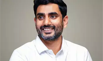 Nara Lokesh: అమరావతి గ్రహణం తొలగిపోయింది.. దీపాలు వెలిగించి సెల్ఫీలు పెట్టండి: మంత్రి నారా లోకేశ్ Nara Lokesh: అమరావతి గ్రహణం తొలగిపోయింది.. దీపాలు వెలిగించి సెల్ఫీలు పెట్టండి: మంత్రి నారా లోకేశ్