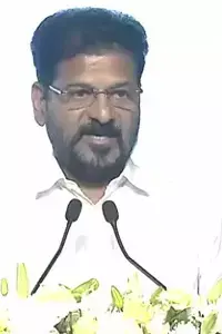 Chief Minister A. Revanth Reddy: దక్షిణాసియా టెక్స్టైల్ రాజధానిగా తెలంగాణను తీర్చిదిద్దుతాం: సీఎం రేవంత్ రెడ్డి Chief Minister A. Revanth Reddy: దక్షిణాసియా టెక్స్టైల్ రాజధానిగా తెలంగాణను తీర్చిదిద్దుతాం: సీఎం రేవంత్ రెడ్డి