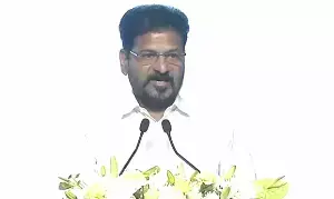 Chief Minister A. Revanth Reddy: దక్షిణాసియా టెక్స్‌టైల్ రాజధానిగా తెలంగాణను తీర్చిదిద్దుతాం: సీఎం రేవంత్ రెడ్డి
