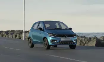 Tata Tiago : కొత్త అవతారంలో టాటా టియాగో.. టెస్టింగ్‌లో అదరగొడుతున్న ఫేస్‌లిఫ్ట్ వెర్షన్