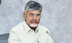 Chief Minister Nara Chandrababu Naidu: గీత దాటితే సస్పెండ్‌.. పార్టీ క్రమశిక్షణ ఉల్లంఘనకు ఆస్కారం లేదు: చంద్రబాబు