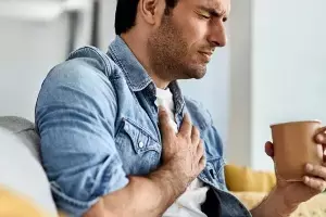 Early Warning Signs of a Heart Attack: గుండెపోటు వచ్చే ముందు శరీరం ఇచ్చే హెచ్చరికలు ఇవే.. అస్సలు లైట్ తీసుకోవద్దు Early Warning Signs of a Heart Attack: గుండెపోటు వచ్చే ముందు శరీరం ఇచ్చే హెచ్చరికలు ఇవే.. అస్సలు లైట్ తీసుకోవద్దు