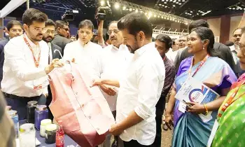 Chief Minister A. Revanth Reddy: హైదరాబాద్‌లో అటెక్స్‌కాన్ సదస్సు : వస్త్రరంగంలో తెలంగాణను దక్షిణాసియా రాజధానిగా తీర్చిదిద్దుతాం- ముఖ్యమంత్రి ఎ. రేవంత్‌రెడ్డి