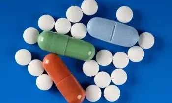 Trump Tariff : అమెరికాలో ట్రంప్ టారిఫ్ బాంబు.. మందులపై 100 శాతం పన్ను.. భారత్‌కు ఊరట