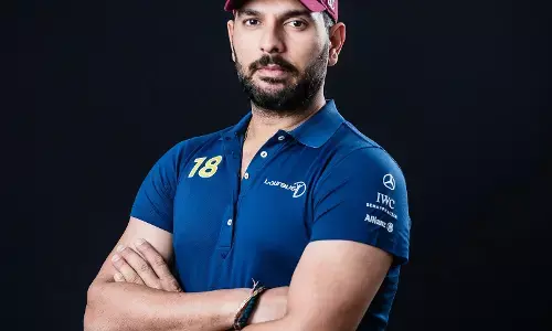 Yuvraj Singh: యువరాజ్ సింగ్ సంచలన వ్యాఖ్యలు: కెరీర్ చివర్లో నన్ను అవమానించారు! Yuvraj Singh: యువరాజ్ సింగ్ సంచలన వ్యాఖ్యలు: కెరీర్ చివర్లో నన్ను అవమానించారు!