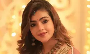 Subhashini Dies by Suicide: తమిళ నటి సుభాషిణి ఆత్మహత్య.. ఆ వీడియో కాల్ తర్వాతే ఊహించని నిర్ణయం.. Subhashini Dies by Suicide: తమిళ నటి సుభాషిణి ఆత్మహత్య.. ఆ వీడియో కాల్ తర్వాతే ఊహించని నిర్ణయం..