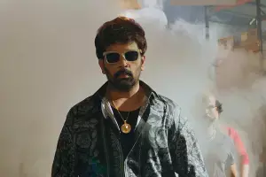 J. D. Chakravarthy: గాయపడ్డ సింహంలో ‘బ్రూటల్ ధర్మ’గా జెడి చక్రవర్తి.. అదిరిపోయిన కొత్త లుక్! J. D. Chakravarthy: గాయపడ్డ సింహంలో ‘బ్రూటల్ ధర్మ’గా జెడి చక్రవర్తి.. అదిరిపోయిన కొత్త లుక్!